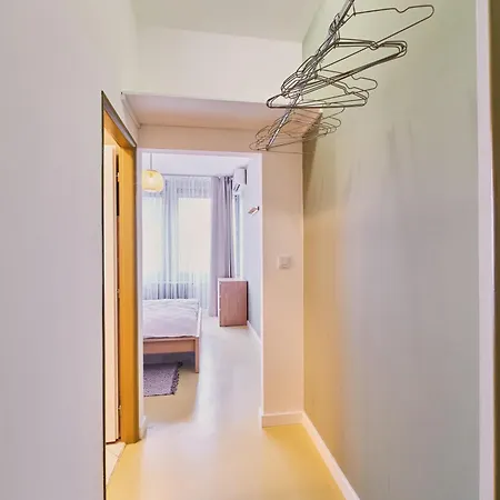 普拉扎卡旅舍 旅馆 *